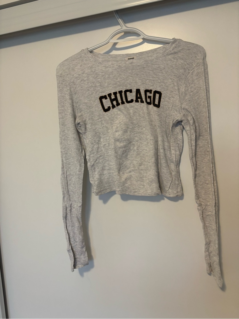 Garage Light Gray "Chicago" Long Sleeve Crop Tee